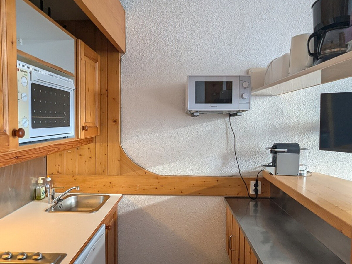Studio 27m² au 16e étage avec balcon face aux pistes - Photo 7