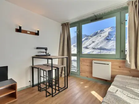 Location appartement à Plagne Aime 2000, Joli studio pour 3/4 pers. face aux pistes avec balcon ensoleillé