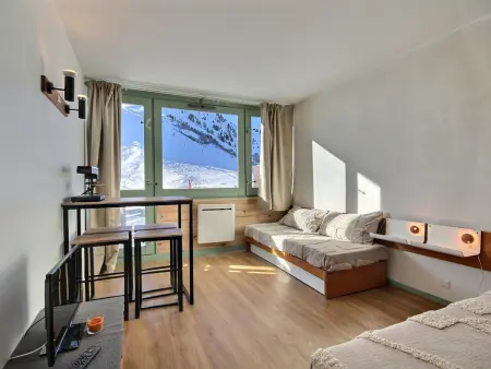 Studio 4 pers. face aux pistes, balcon sud ensoleillé : photo 2