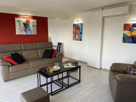 Appartement vue 180° à Moulins, terrasse aux étages 9-10 : photo 4