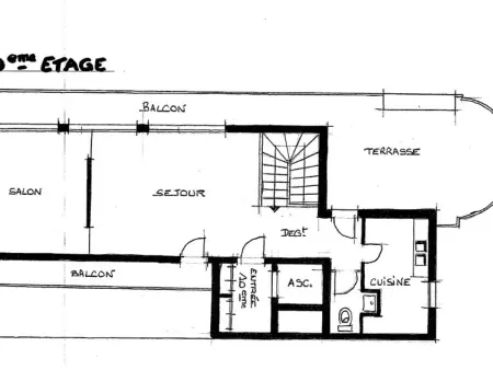 Appartement vue 180° à Moulins, terrasse aux étages 9-10 : photo 19
