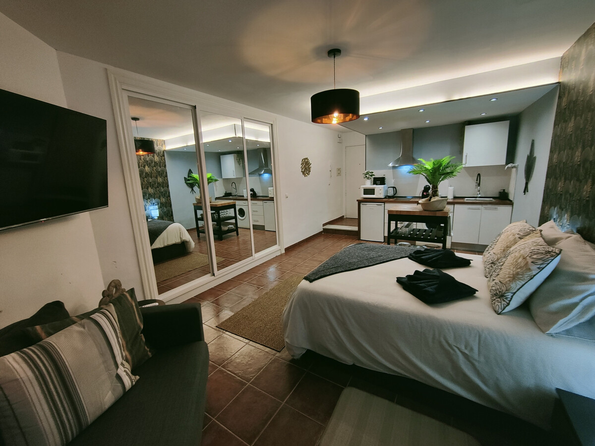 Palm View Apartment - 50m de la Plaza, 450m plage - Photo 9