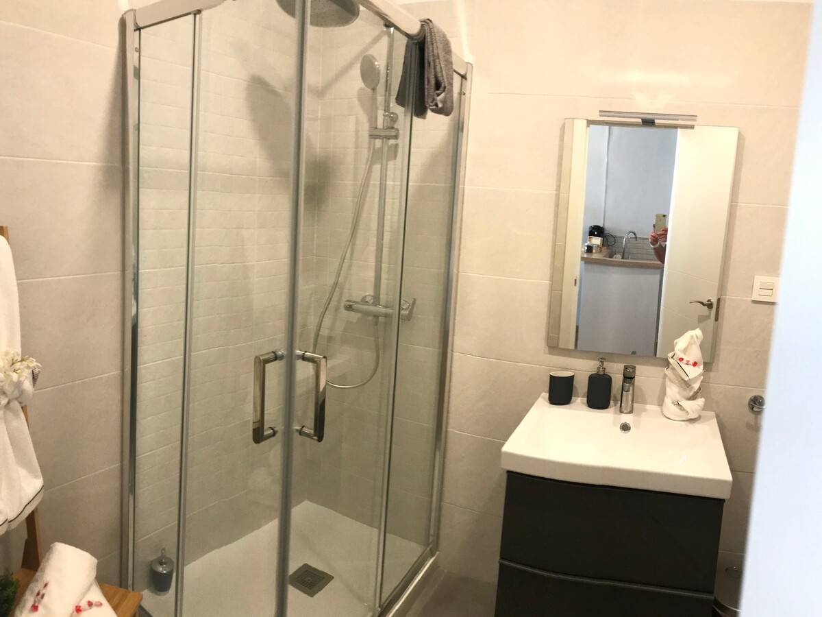 La Perla City Center - Appart moderne au cœur de Torremolinos - Photo 18