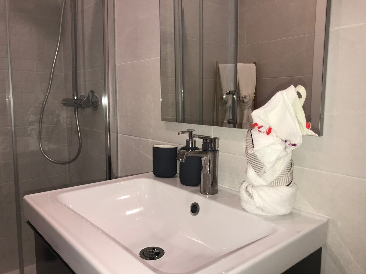 La Perla City Center - Appart moderne au cœur de Torremolinos - Photo 24
