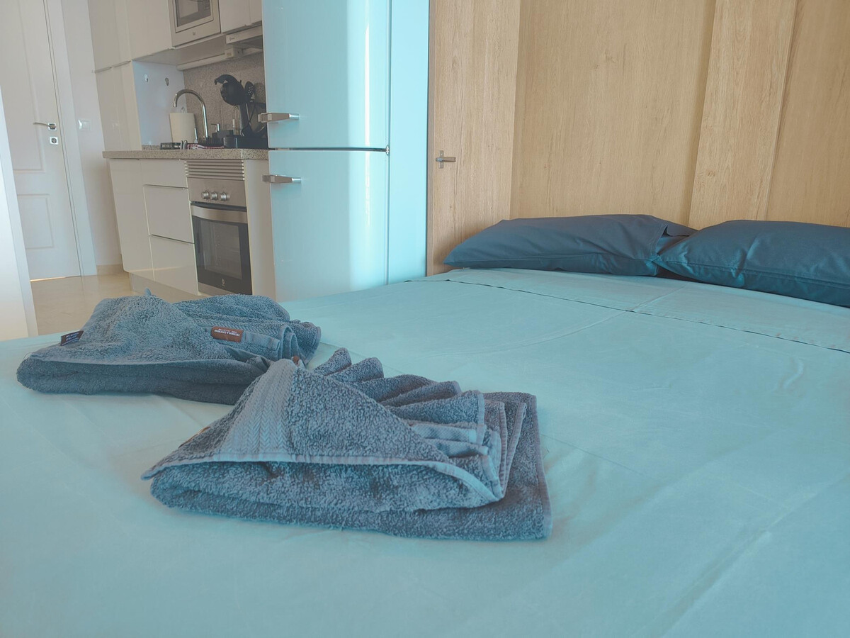 Studio vue mer 270° à Torremolinos, accès plage direct - Photo 7