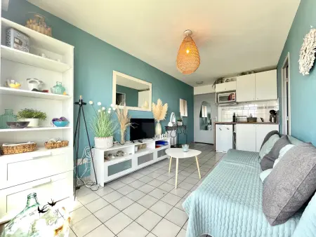 T2 lumineux 7e étage, garage et piscine à Sète : photo 8