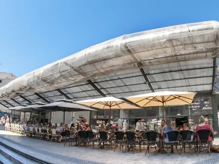 T2 lumineux 7e étage, garage et piscine à Sète : photo 19