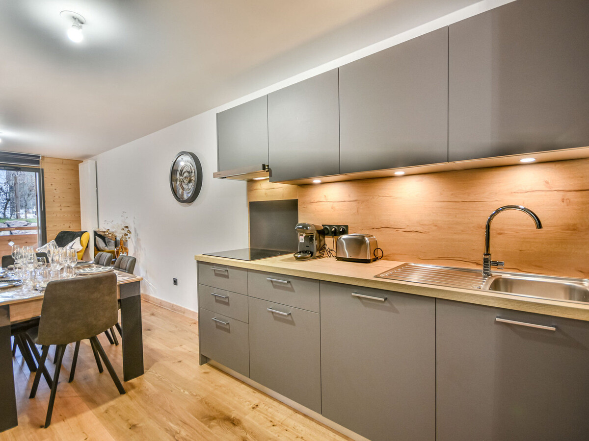 T3 moderne 58m² aux Gets, ski room et parking - Photo 7