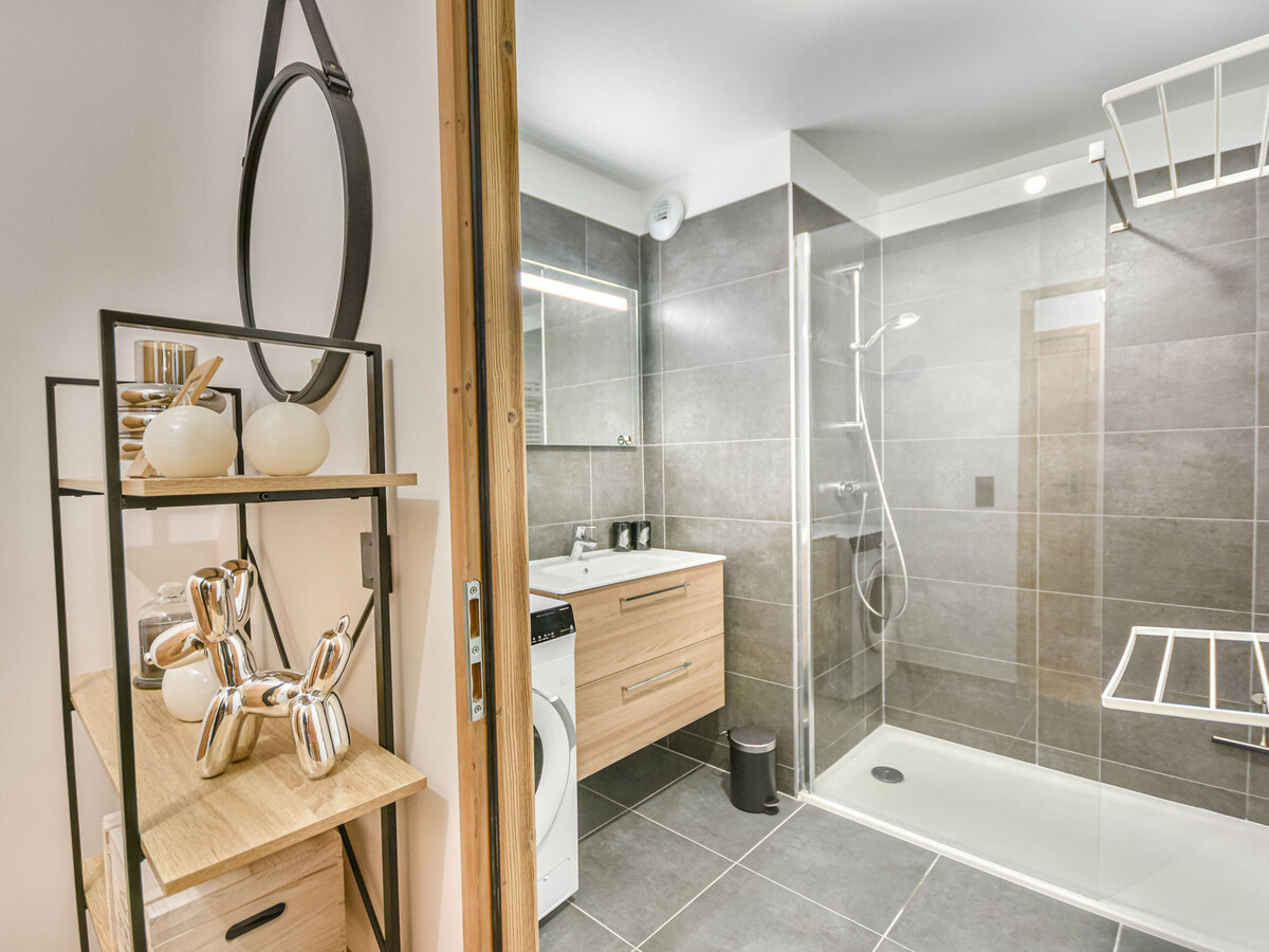 T3 moderne 58m² aux Gets, ski room et parking - Photo 8
