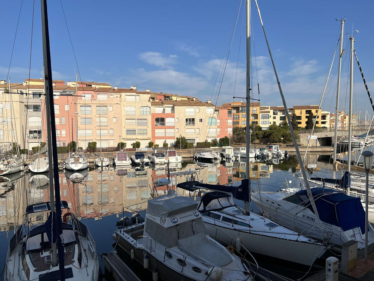 Studio cabine 4 pers. parking, animaux acceptés à Cap d'Agde - Photo 11