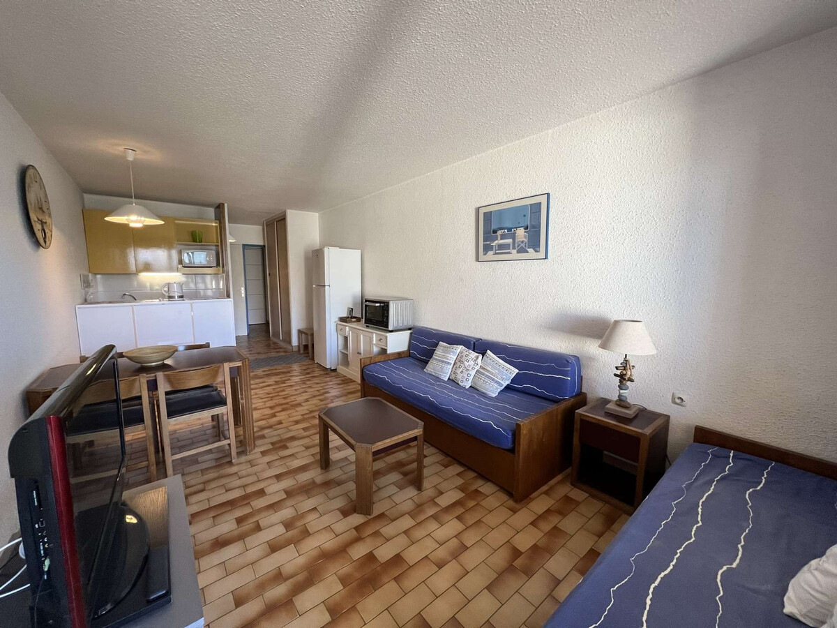Studio cabine 4 pers. au Cap d'Agde, parking et piscine - Photo 4