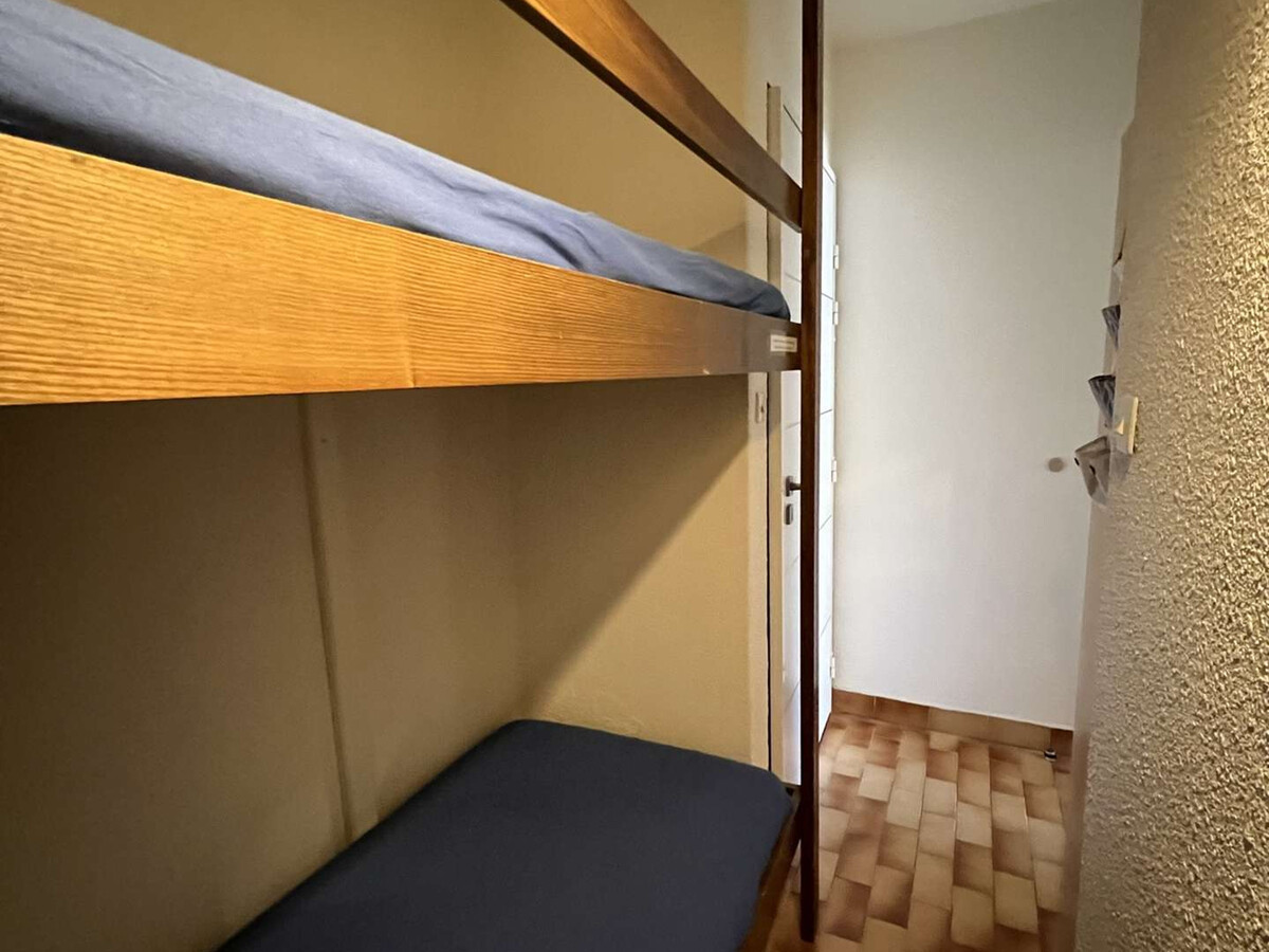 Studio cabine 4 pers. au Cap d'Agde, parking et piscine - Photo 13