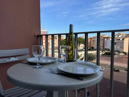 Location appartement à Cap d'Agde, Studio Centre avec Piscine, Balcon et Proximité Plage, 2 Personnes