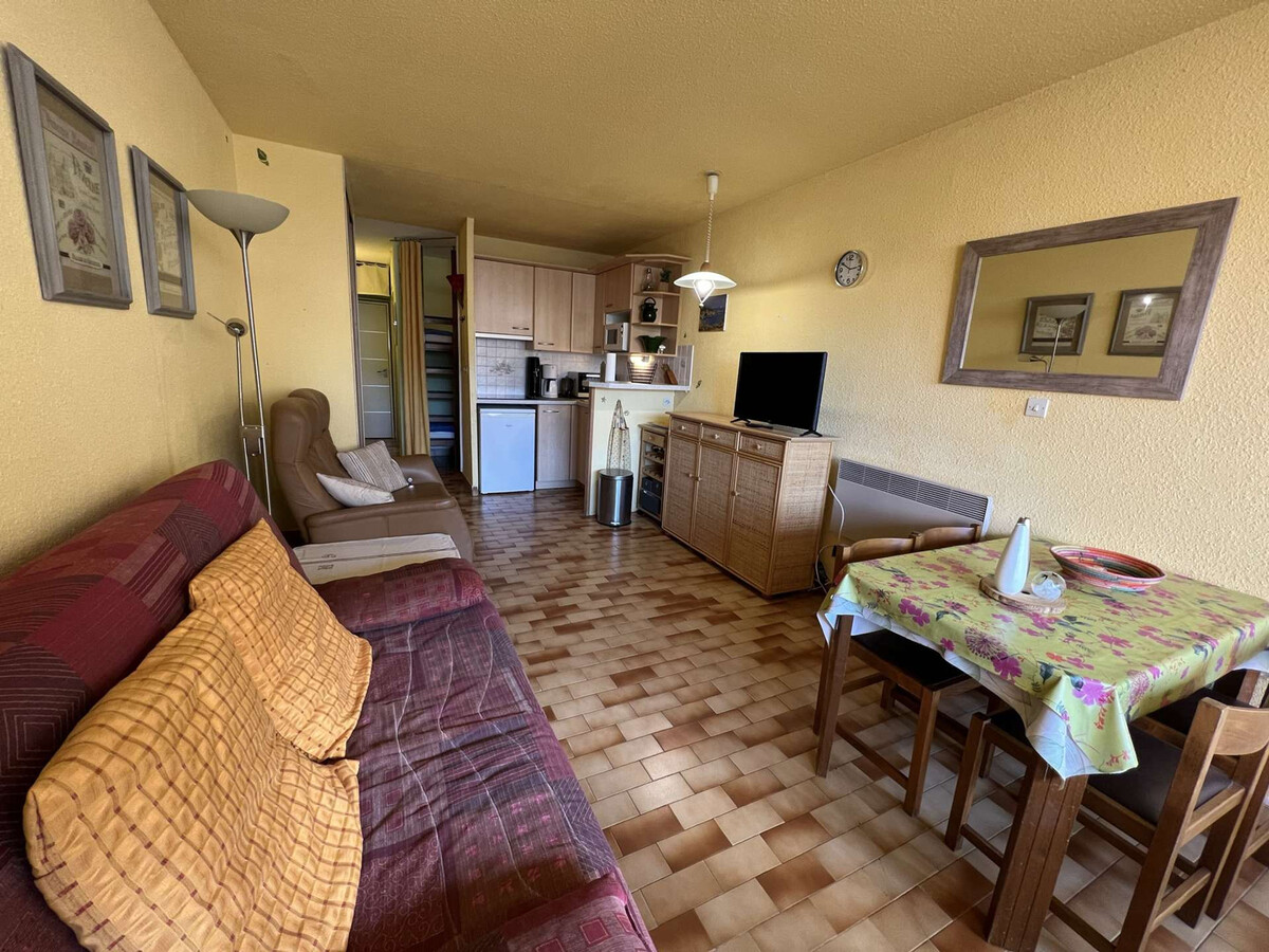 Studio cabine 4 pers. à Cap d'Agde, piscine et parking - Photo 4