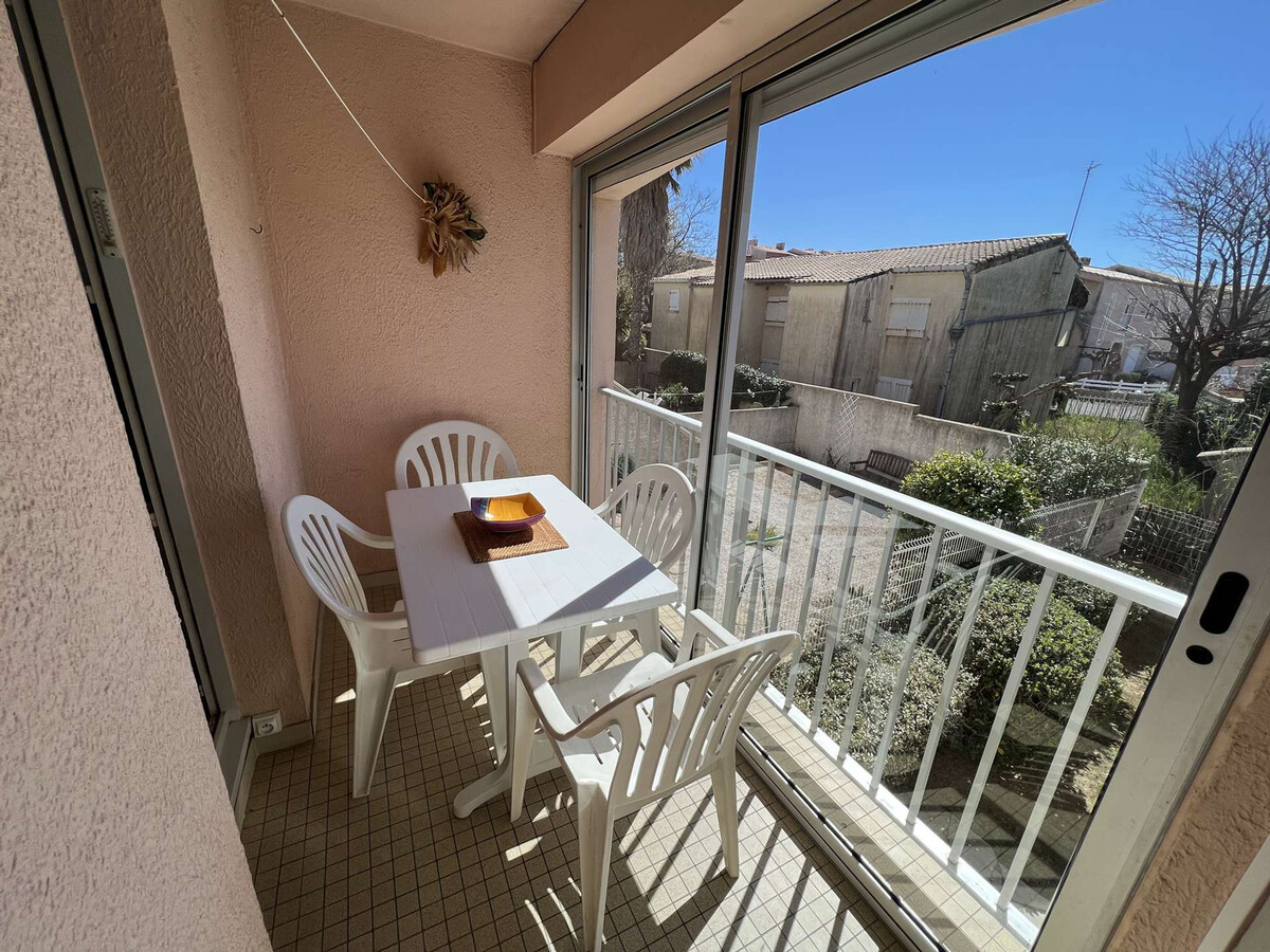 T3 climatisé à 150m de la plage, parking privé - Photo 11