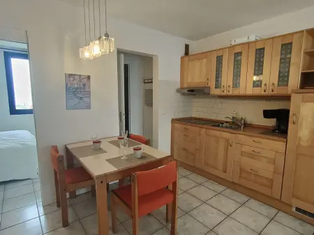 Location appartement à Port Barcarès, Appartement T2 avec Terrasse et Piscine, Parking Privé, Espace Aquatique - Le Barcarès