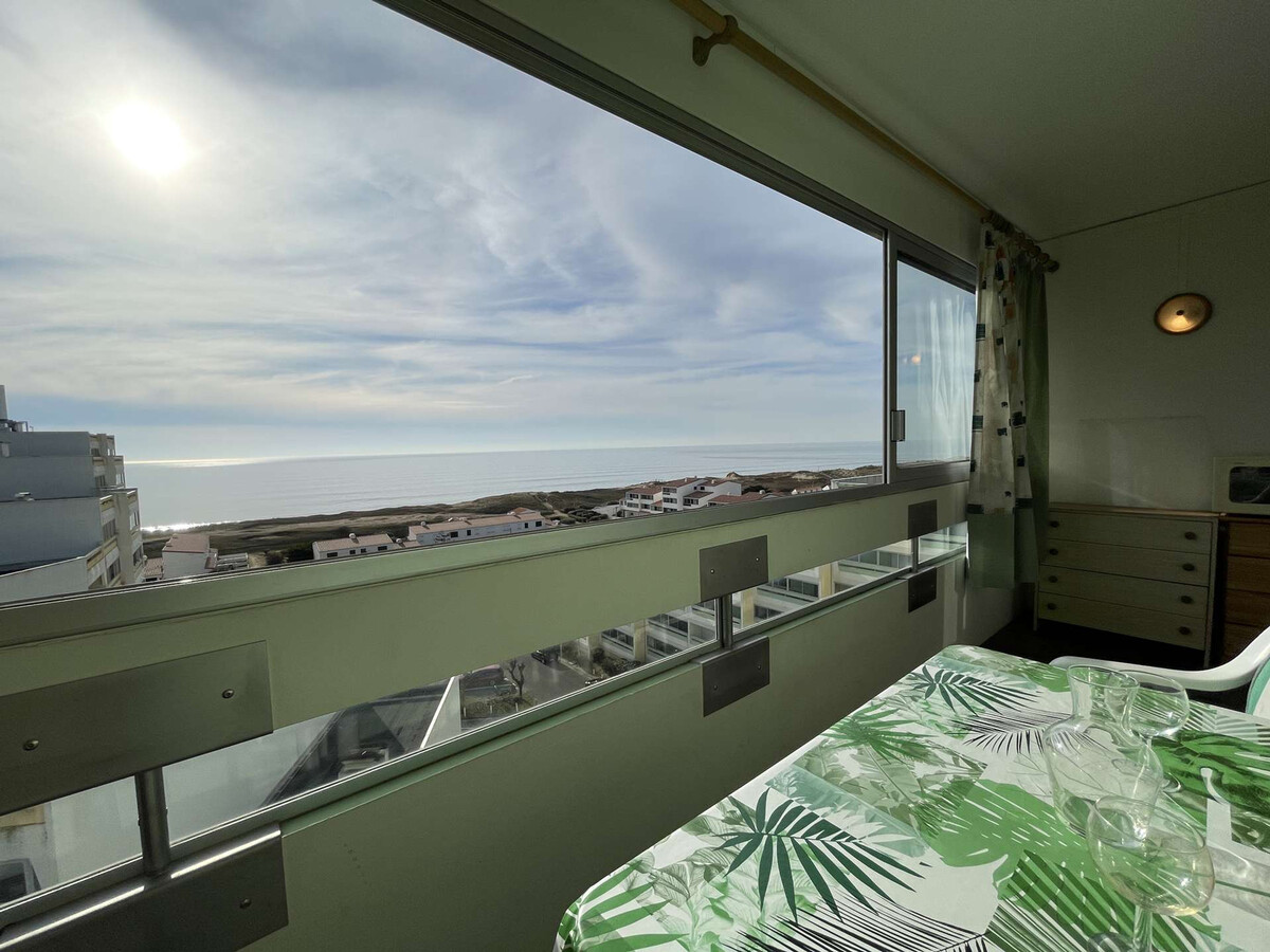 Appartement 2 pièces 7e étage, 200m de la plage - Photo 1