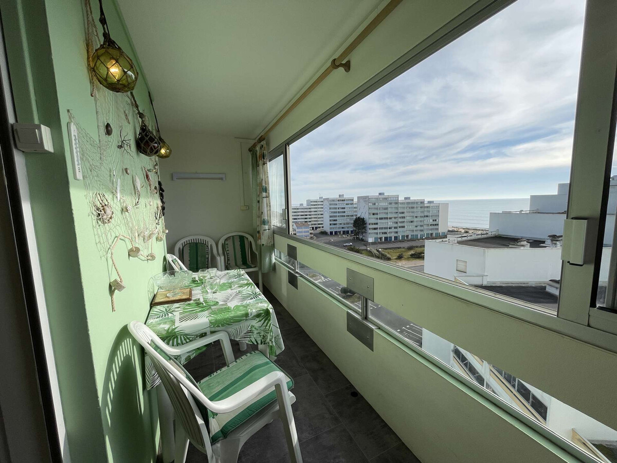 Appartement 2 pièces 7e étage, 200m de la plage - Photo 8