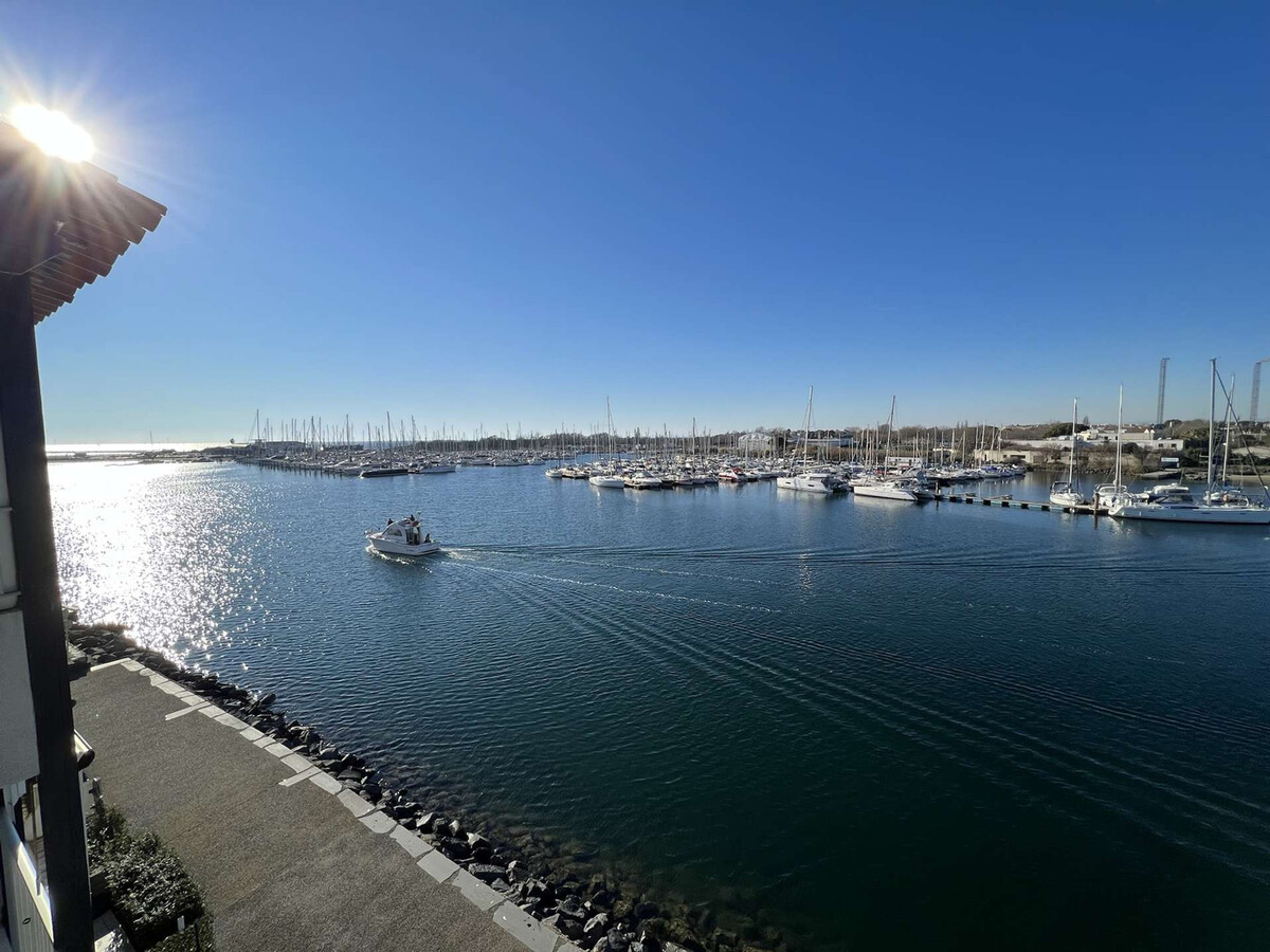Studio cabine 4 pers. parking, animaux, vue port - Photo 1