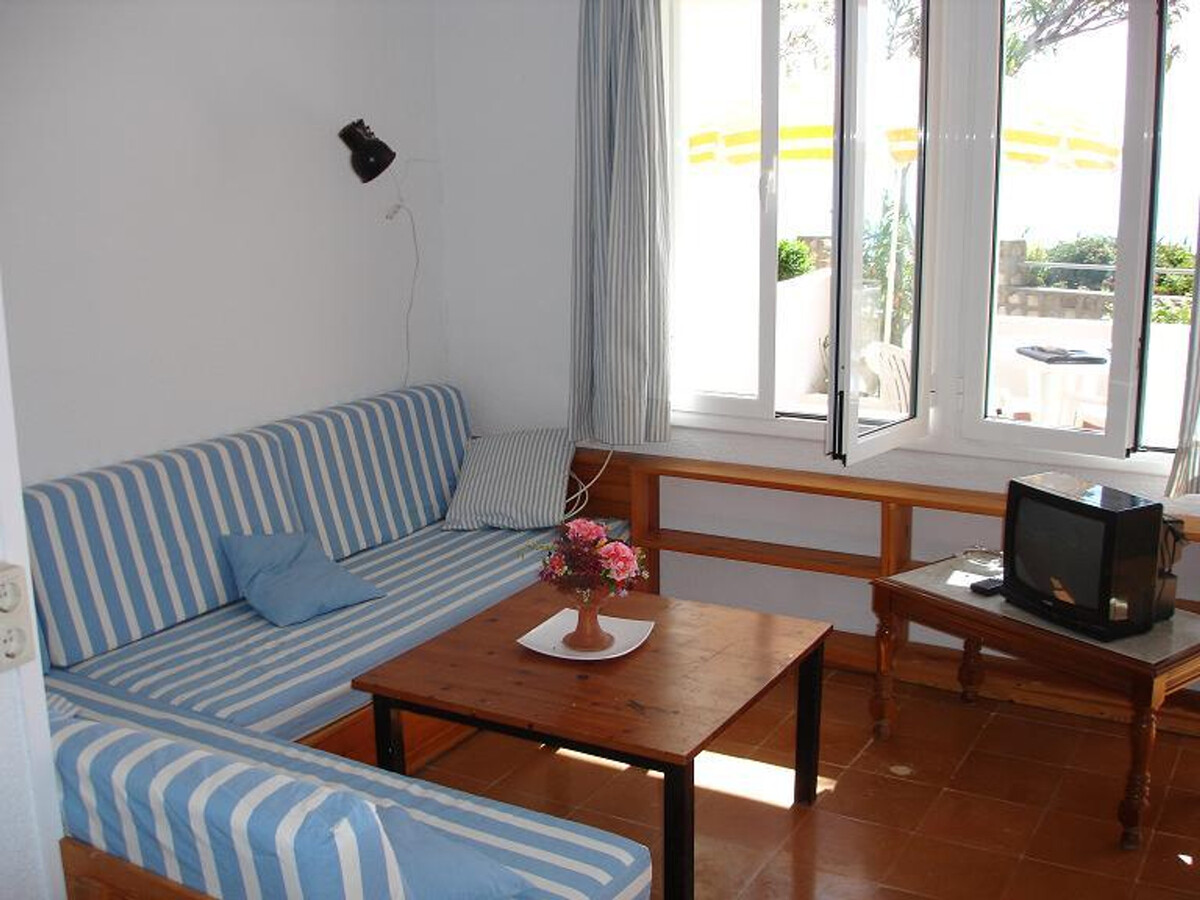 Bungalow en bord de mer à 50m de Cala Llobeta - Photo 4