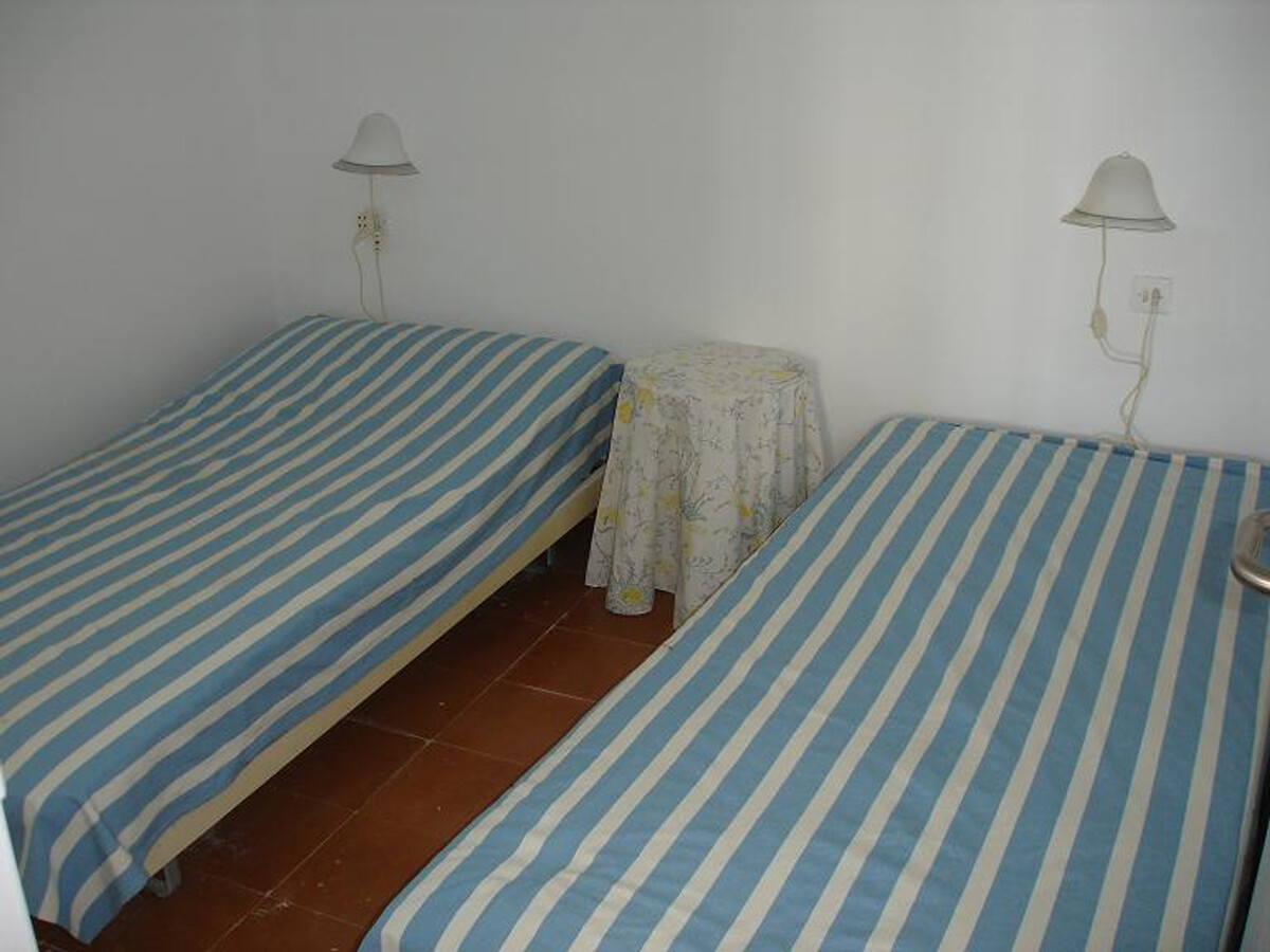 Bungalow en bord de mer à 50m de Cala Llobeta - Photo 8