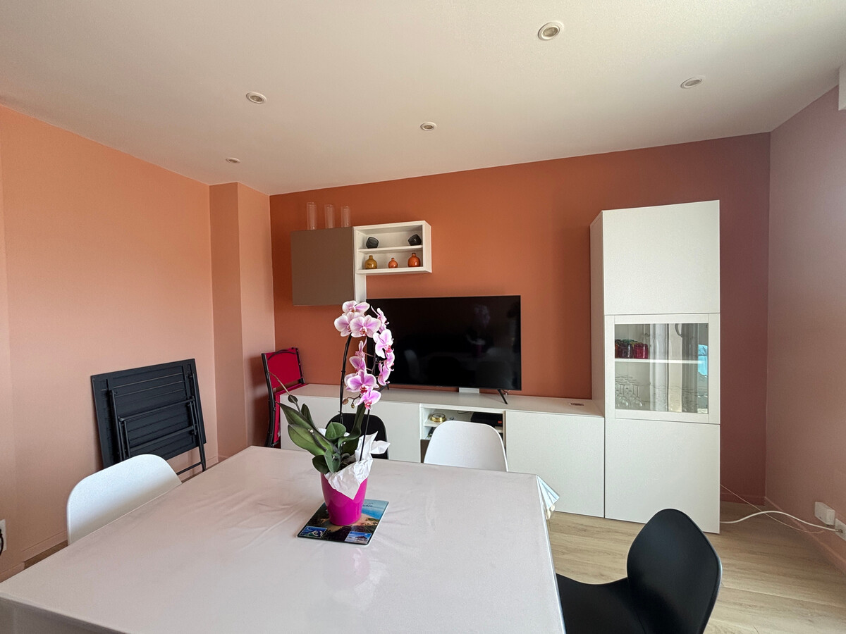 Appartement rénové 3 étoiles, parking privé aux Sables-d'Olonne - Photo 2