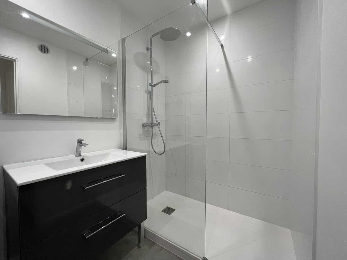 Appartement rénové 3 étoiles, parking privé aux Sables-d'Olonne - Photo 20