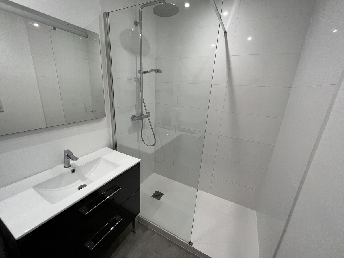 Appartement rénové 3 étoiles, parking privé aux Sables-d'Olonne - Photo 21