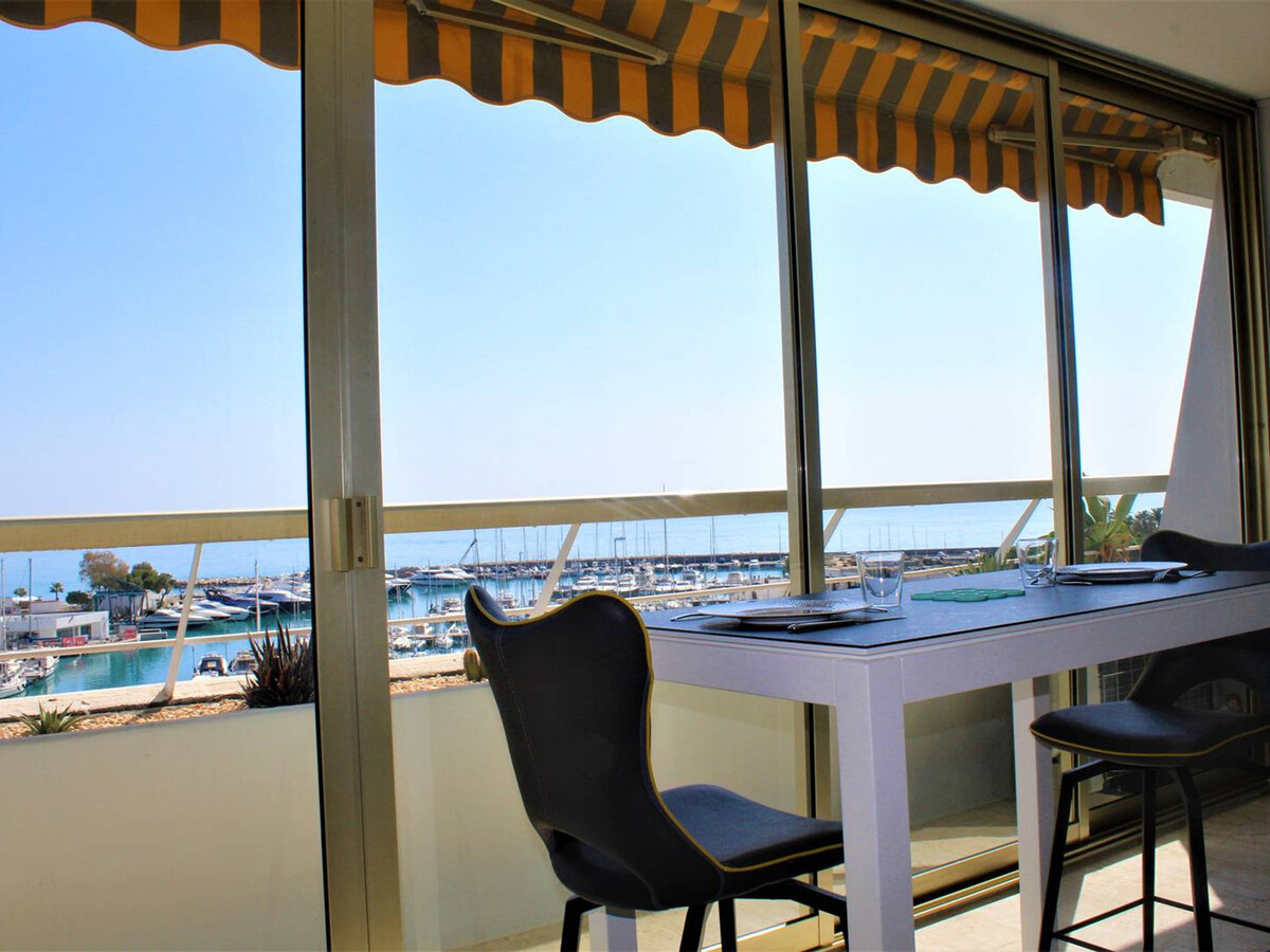 3 Pièces Terrasse Véranda, Vue Mer à Villeneuve-Loubet - Photo 2