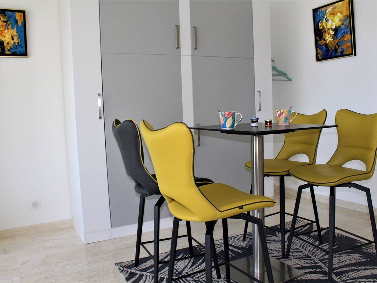 3 Pièces Terrasse Véranda, Vue Mer à Villeneuve-Loubet - Photo 6
