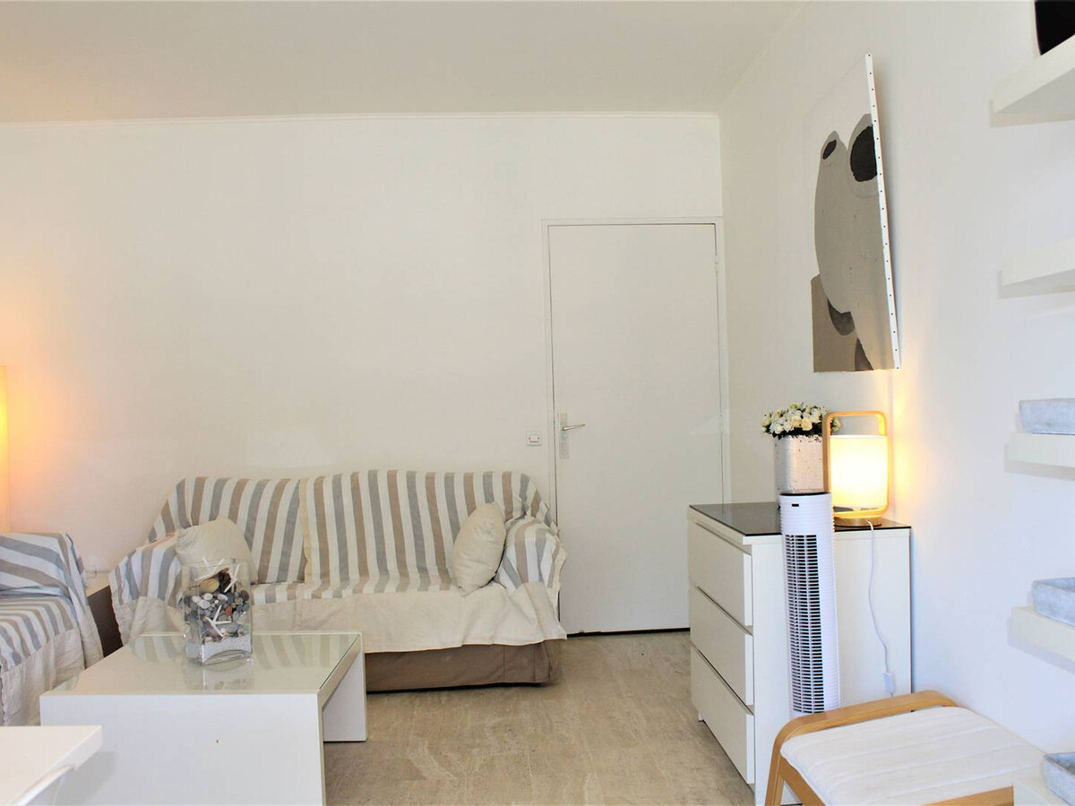 Appartement moderne T3 à Villeneuve-Loubet, terrasse 20 m² - Photo 6