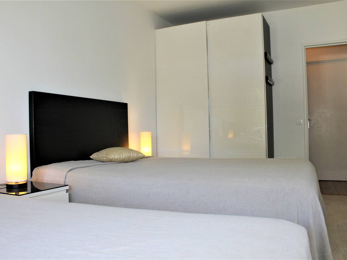 Appartement moderne T3 à Villeneuve-Loubet, terrasse 20 m² - Photo 18