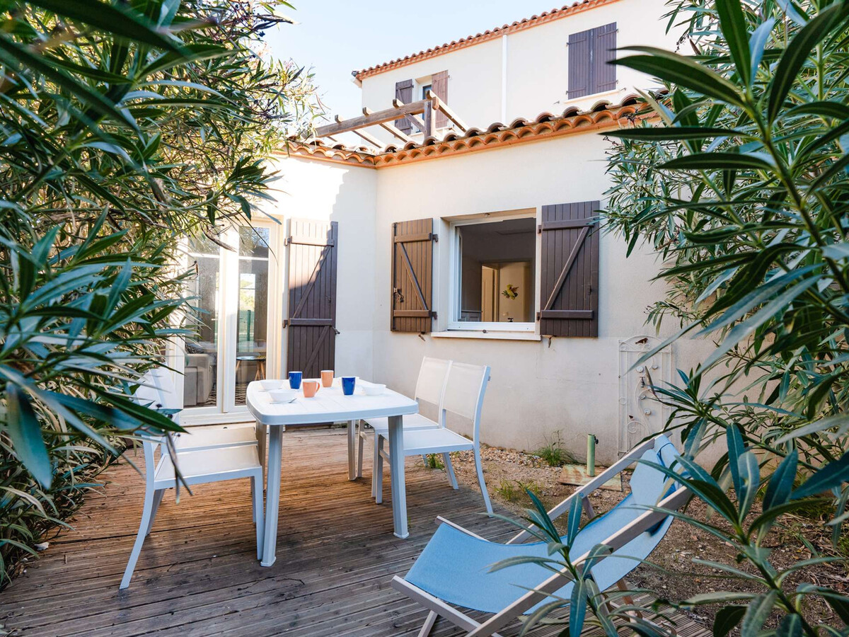 T2 rez-de-jardin avec piscine et garage à Narbonne-Plage - Photo 1