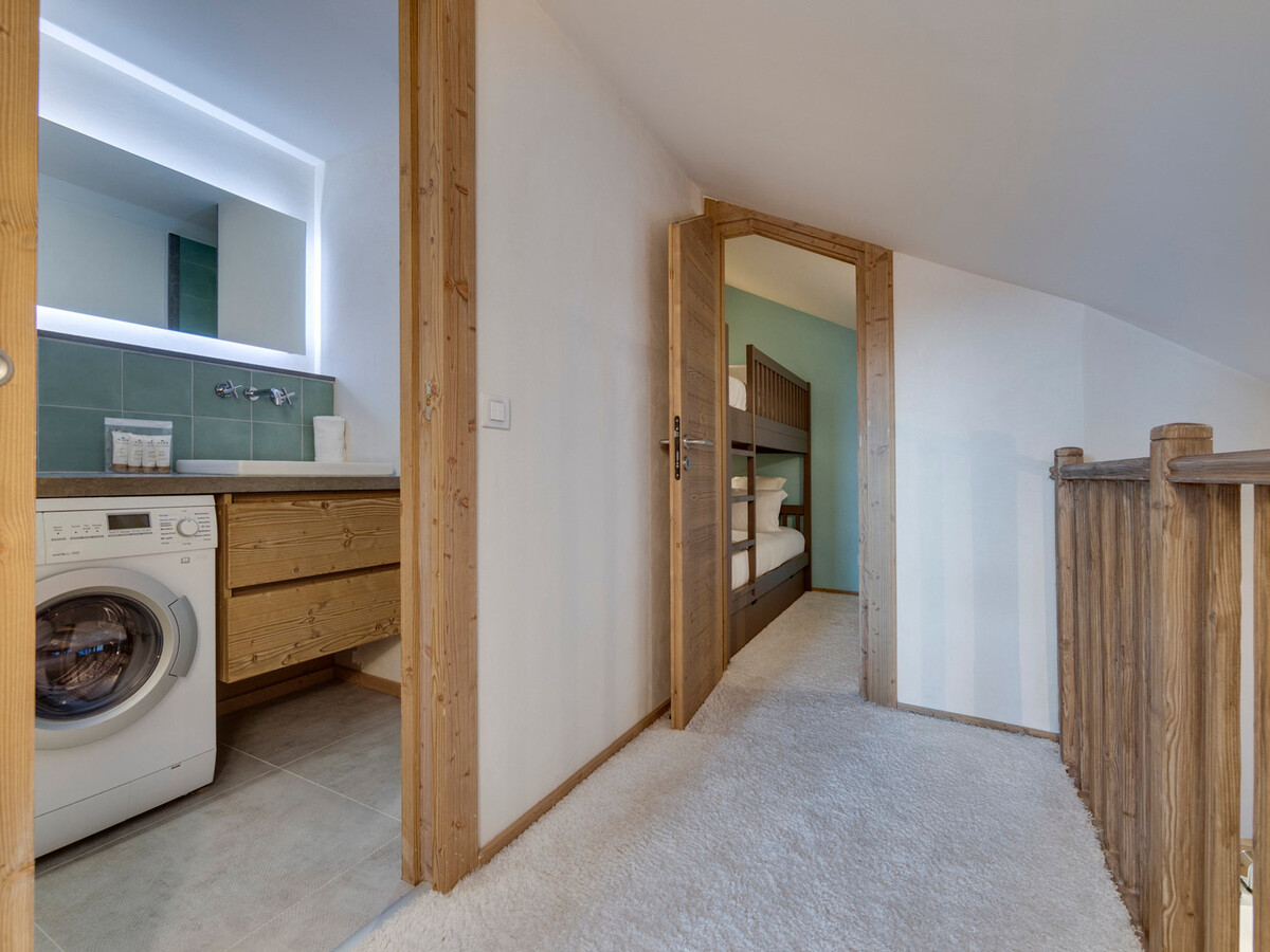 Duplex 3 pièces rénové avec parking à Val-d'Isère - Photo 4