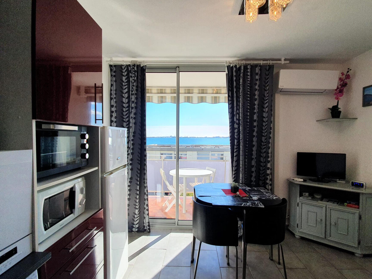 F1 22m² terrasse et WiFi près thermes Balaruc - Photo 3