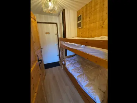 Studio 24m² avec balcon et parking à Samoëns : photo 6