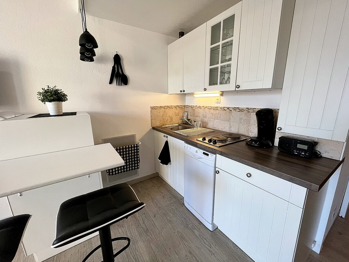 Studio mezzanine avec balcon mer aux Sables-d'Olonne - Photo 5