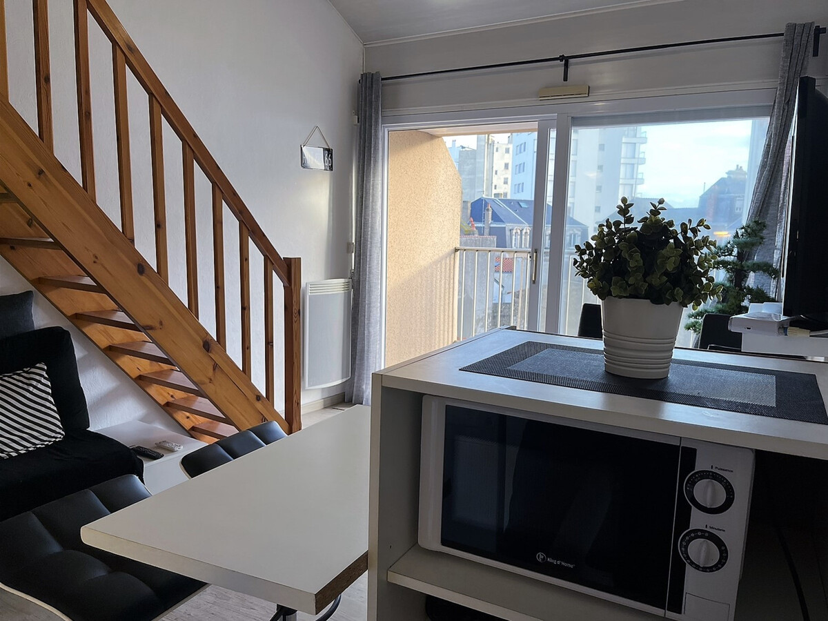 Studio mezzanine avec balcon mer aux Sables-d'Olonne - Photo 6