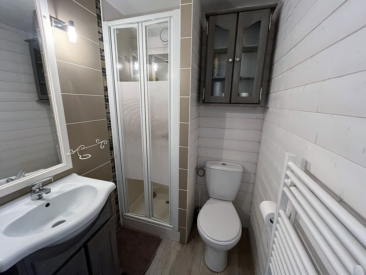 Studio mezzanine avec balcon mer aux Sables-d'Olonne - Photo 15