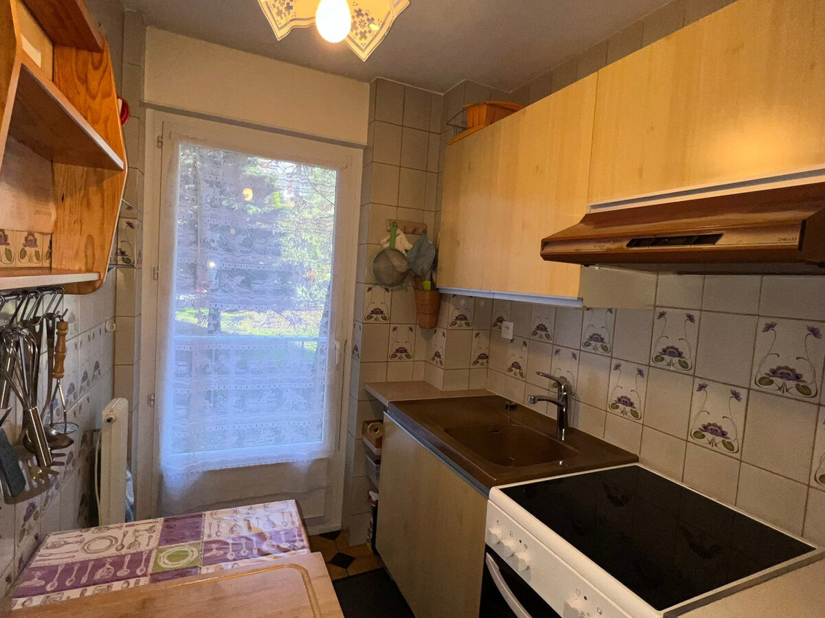 T2 Bis 35 m² avec balcon et parking à Aix-les-Bains - Photo 2