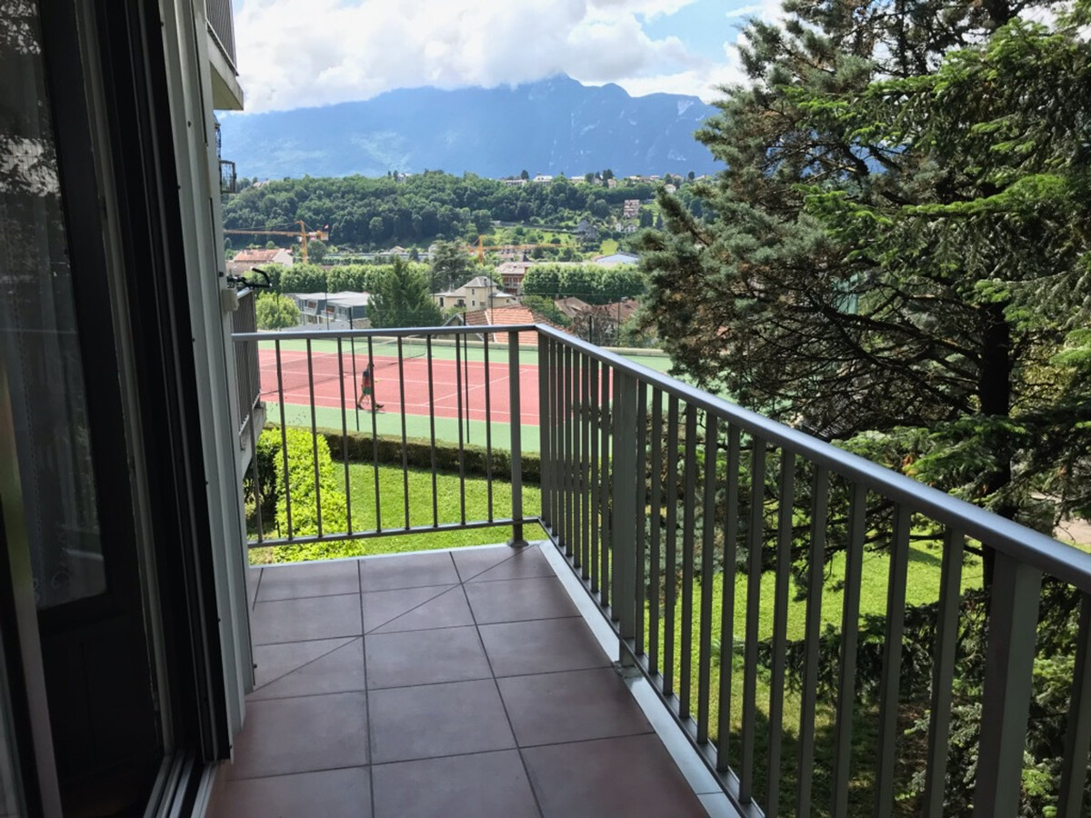 T2 Bis 35 m² avec balcon et parking à Aix-les-Bains - Photo 8