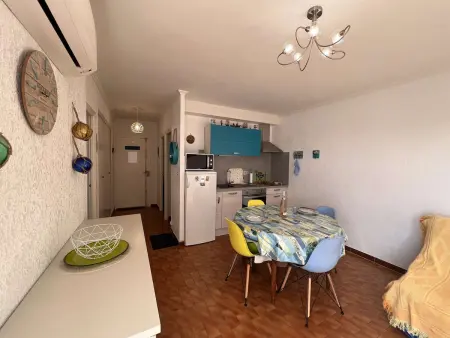Charmant T2 avec terrasse, climatisation, parking - Valras-Plage - Photo 9