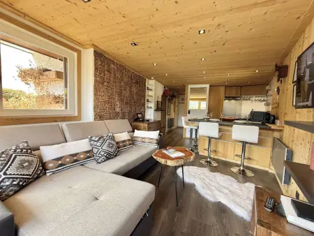 Location appartement à Praz sur Arly, Studio Cabine à Praz-sur-Arly, 4 pers, proche pistes et village, parking et extérieur privé