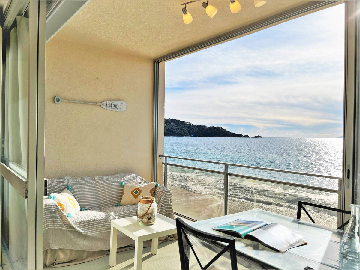 Appartement vue mer Cavalière, accès direct plage - Photo 1