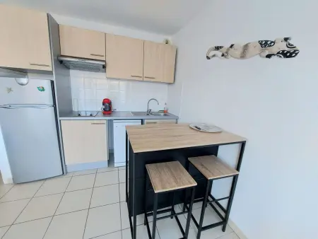 Appartement 2 pièces accès plage et piscine partagée à Marseillan-Plage : photo 9