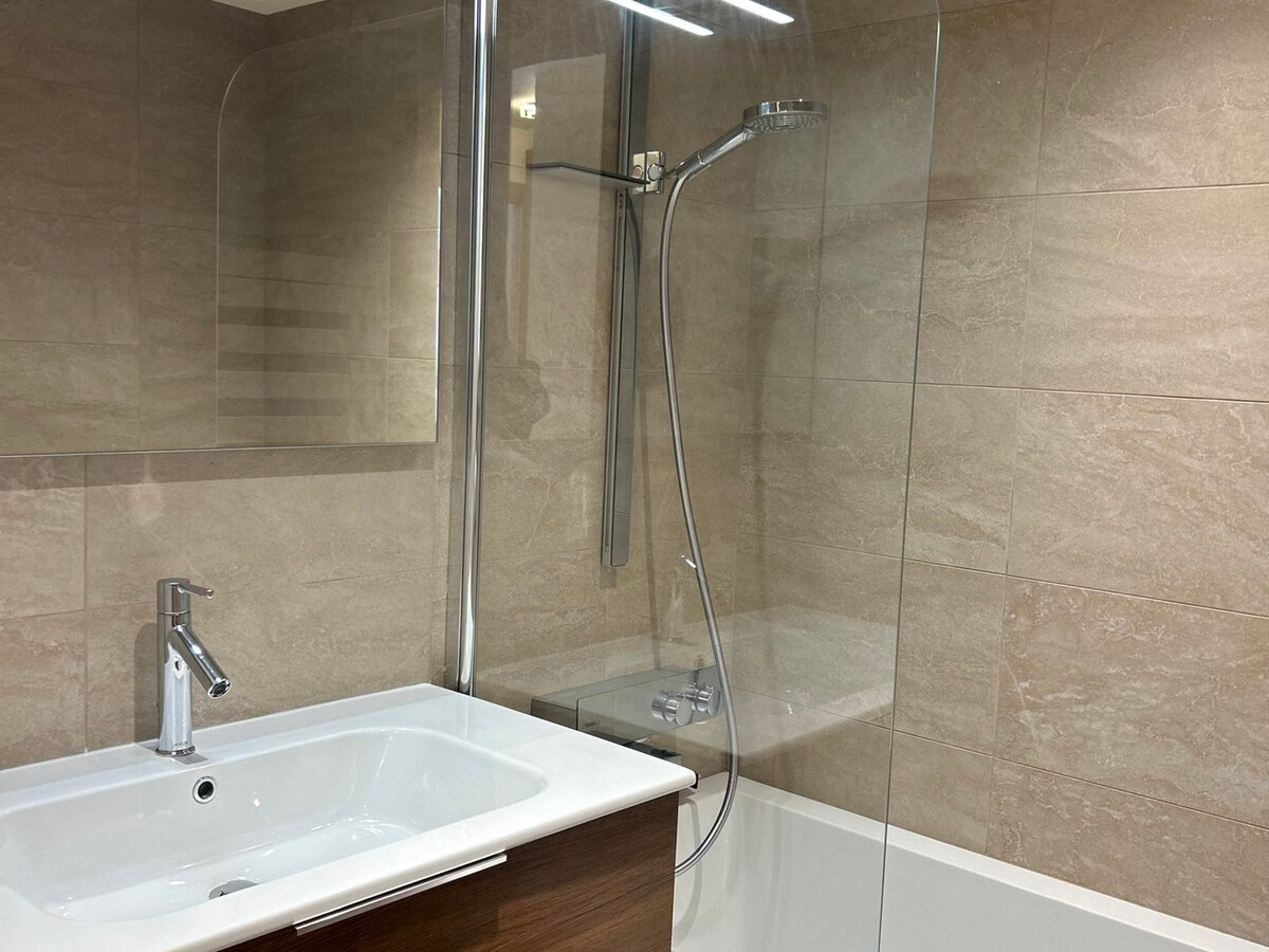 Appartement neuf 57m² aux Gets, terrasse 18m², parking souterrain - Photo 6