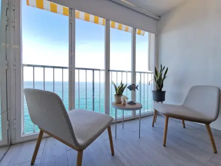Studio rénové face à la mer avec parking à Platja d'Aro : photo 2