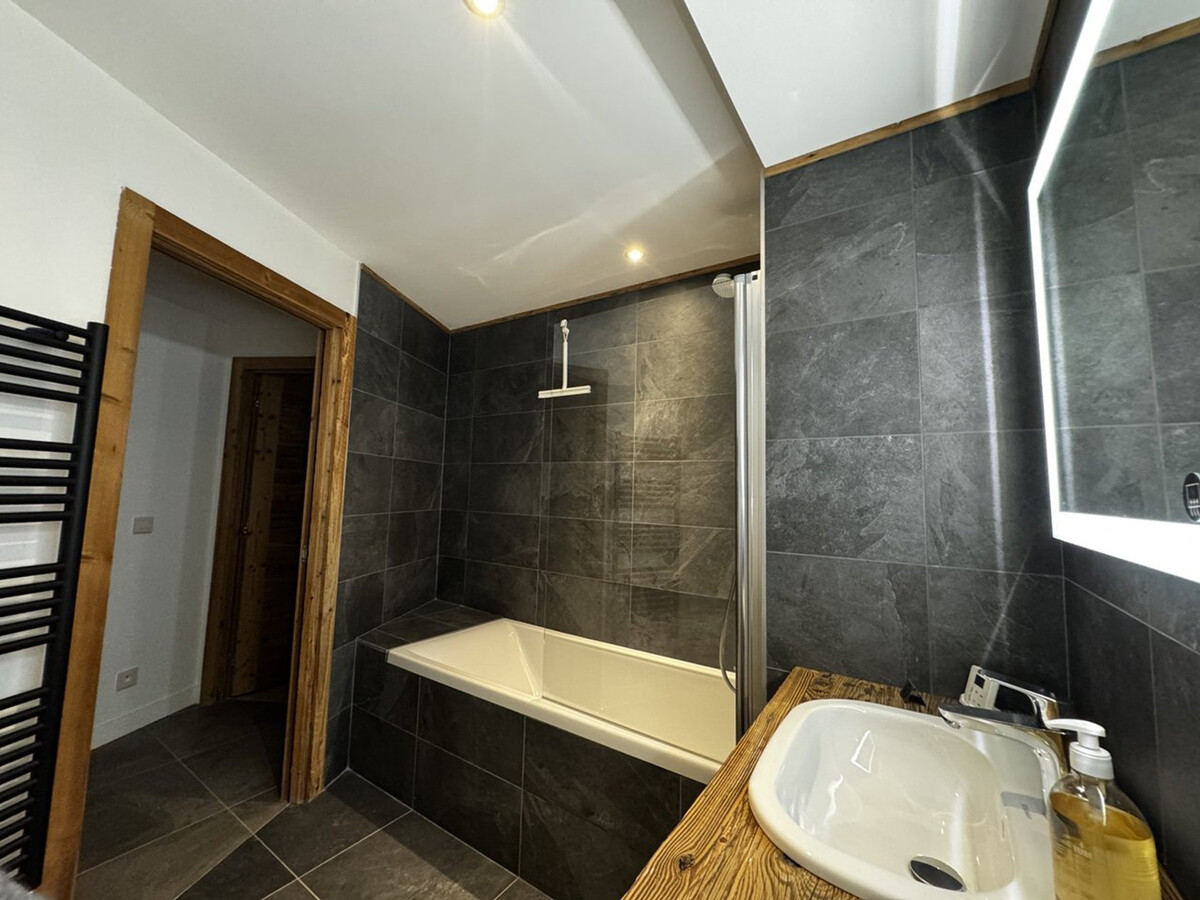 Appartement 8 pers., 140 m², pied des pistes aux Carroz - Photo 4