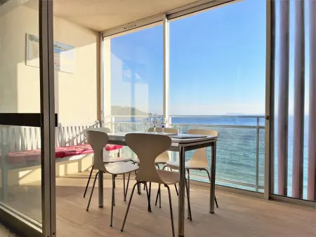 Location appartement à Le Lavandou, Appartement 2 pièces avec vue mer, plage à Cavalière