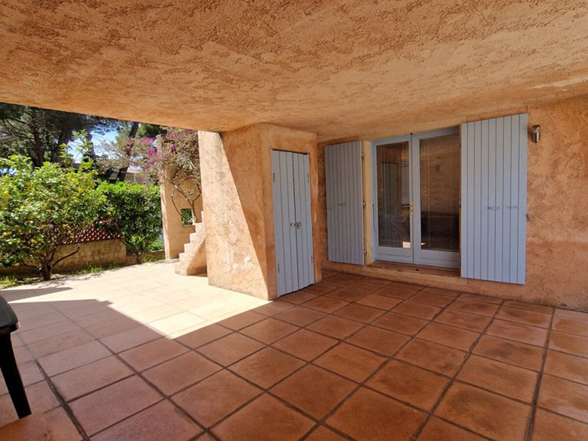 Appartement Hyères : 2 pièces, jardin privé, 5 min plage - Photo 7